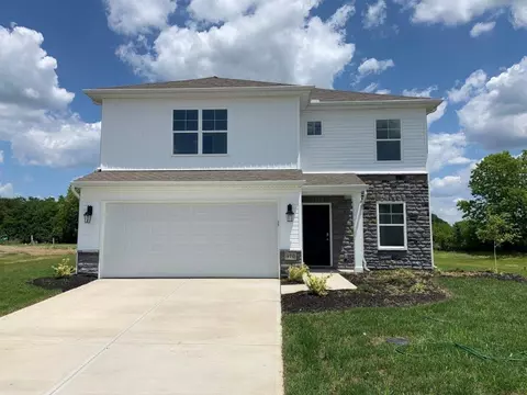910 Nelson Pl, Trenton, OH 45067