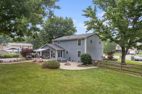 4313 Red Coat Dr, Cincinnati, OH 45245 photo 3