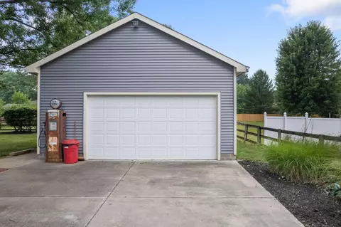 4313 Red Coat Dr, Cincinnati, OH 45245 photo 37