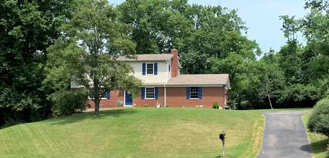 7762 Spicewood Ln, Cincinnati, OH 45255