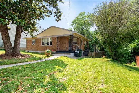 1271 Beech Ave, Cincinnati, OH 45205 photo 3