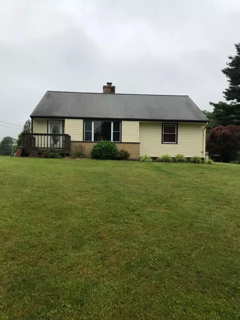 773 Irvin Rd, Blanchester, OH 45107