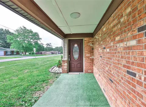 4469 Forest Trl, Cincinnati, OH 45244 photo 2
