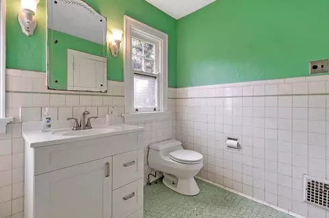 6250 Beechmont Ave, Cincinnati, OH 45230 photo 26