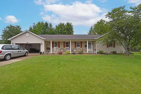 117 Maple Rdg, Mount Orab, OH 45154