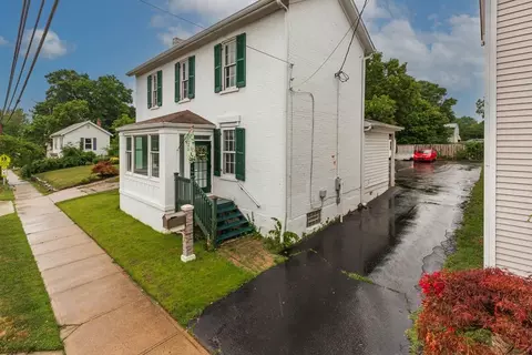 1115 Congress Ave, Glendale, OH 45246
