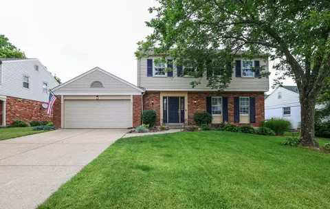 2664 Falconbridge Dr, Cincinnati, OH 45238
