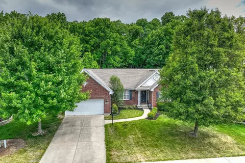 360 Bridle Pass Way, Monroe, OH 45050