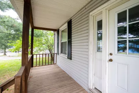8402 Blue Ash Rd, Cincinnati, OH 45236 photo 3