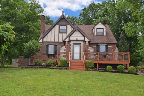 3714 Krierview Dr, Cincinnati, OH 45248