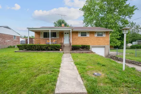 11496 Rose Ln, Springdale, OH 45246