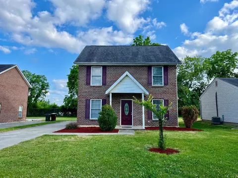 7 Chestnut St, Oxford, OH 45056