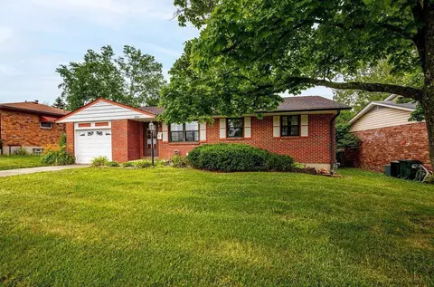 3619 Benhill, Cincinnati, OH 45247