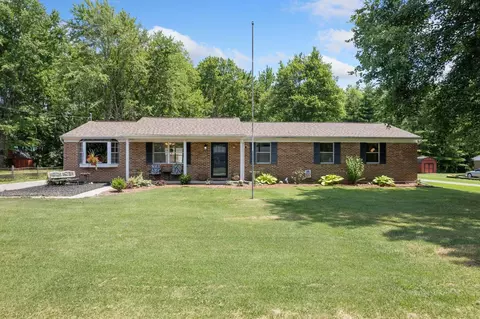 5980 Newtonsville Rd, Goshen, OH 45122