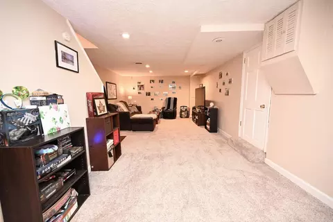 3091 Neisel Ave, Cincinnati, OH 45248 photo 13