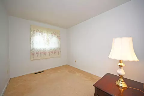 853 Crowden Dr, Cincinnati, OH 45224 photo 20
