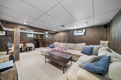 9178 Neil Dr, Cincinnati, OH 45231 photo 23