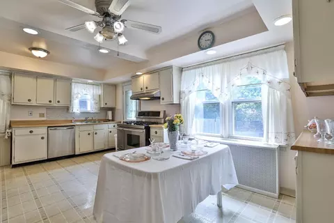 6861 Parkview Dr, Cincinnati, OH 45224 photo 11