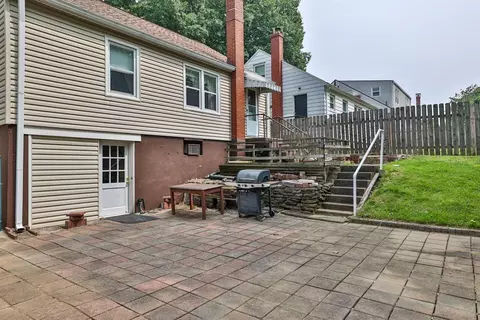 6861 Parkview Dr, Cincinnati, OH 45224 photo 27