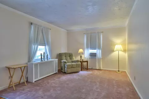 6861 Parkview Dr, Cincinnati, OH 45224 photo 4