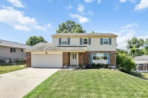 8331 Riovista Dr, Cincinnati, OH 45255