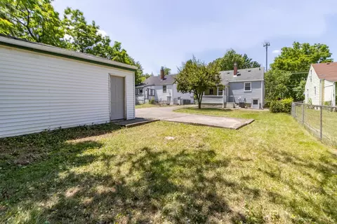 8408 St Clair Ave, Cincinnati, OH 45236 photo 19