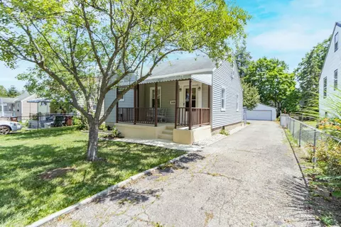 8408 St Clair Ave, Cincinnati, OH 45236 photo 2