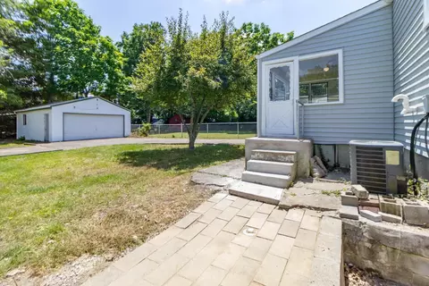 8408 St Clair Ave, Cincinnati, OH 45236 photo 20