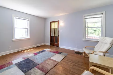 8408 St Clair Ave, Cincinnati, OH 45236 photo 4