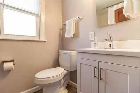 8408 St Clair Ave, Cincinnati, OH 45236 photo 12