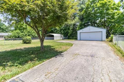 8408 St Clair Ave, Cincinnati, OH 45236 photo 21