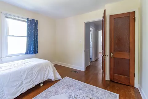 8408 St Clair Ave, Cincinnati, OH 45236 photo 10