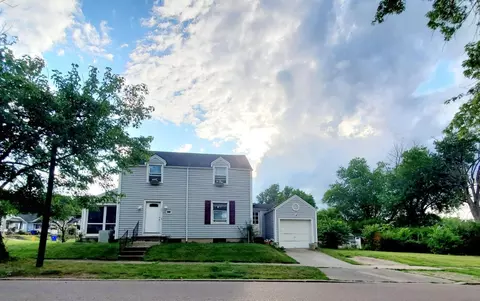 107 Hyde Park Dr, Hamilton, OH 45013