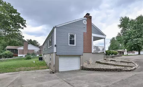 4895 Brasher Ave, Blue Ash, OH 45242 photo 16
