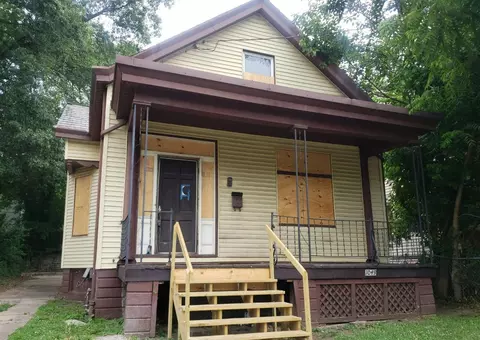 1049 Rosemont Ave, Cincinnati, OH 45205