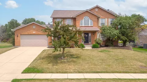 3774 Winter Hill Dr, Hamilton, OH 45011