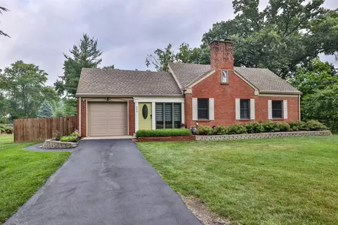 626 Compton Rd, Cincinnati, OH 45231 photo 2