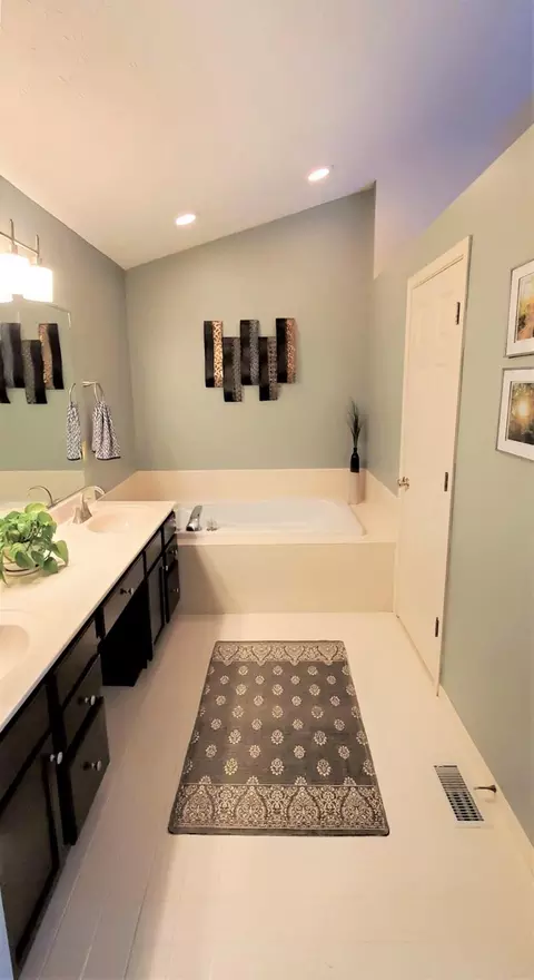 6418 Silverfox Dr, Cincinnati, OH 45230 photo 22