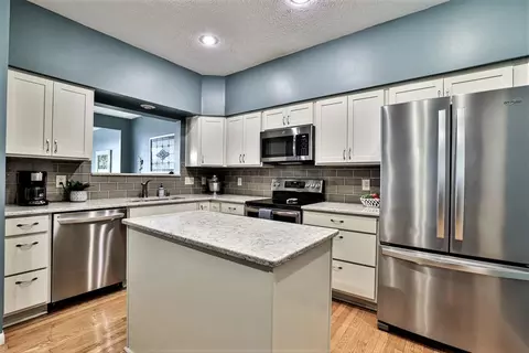 6418 Silverfox Dr, Cincinnati, OH 45230 photo 14