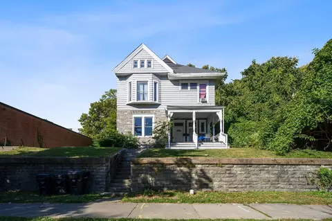 2631 Victory Pkwy, Cincinnati, OH 45206