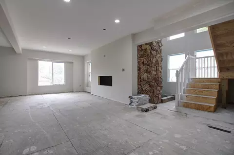 3983 Williams Dr, Cincinnati, OH 45255 photo 3