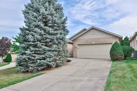 135 Benchway Ct, Fairfield, OH 45014