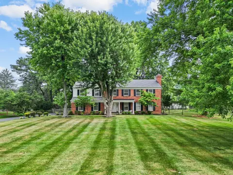 8100 Shawnee Run Rd, Cincinnati, OH 45243