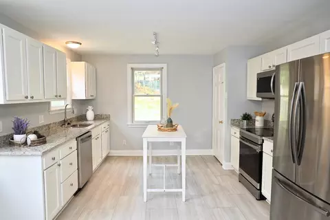 3210 Stanhope Ave, Cincinnati, OH 45211 photo 7