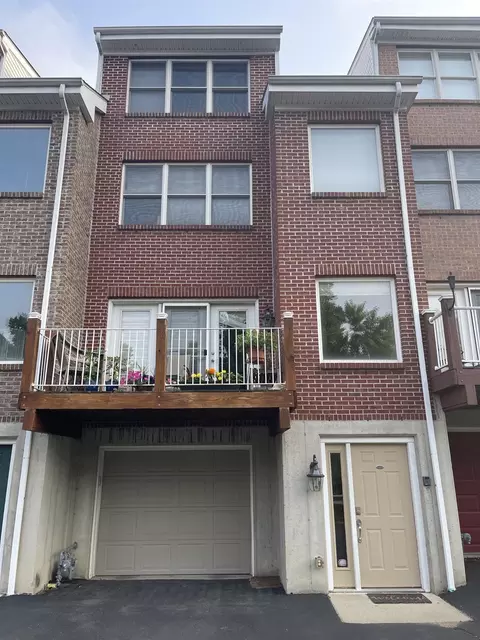 1722 Grandmere, Cincinnati, OH 45206
