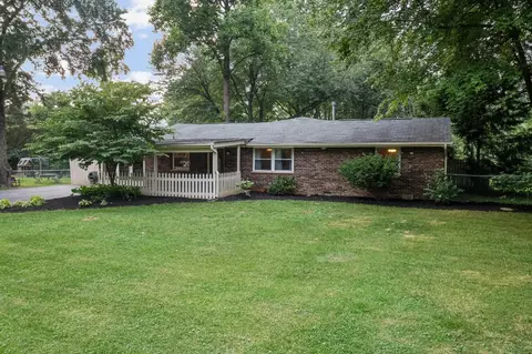 6008 Meadow Ave, Goshen, OH 45122