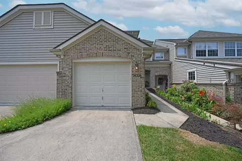 2491 Walnutview Ct, Cincinnati, OH 45230