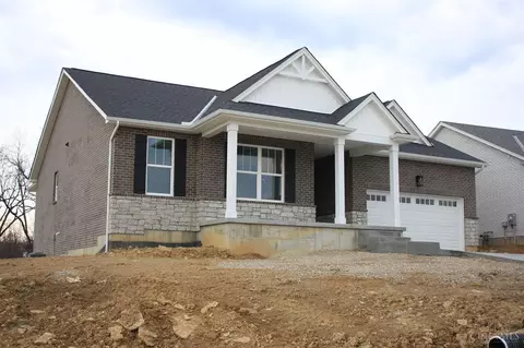 472 Muirfield Pt, Lawrenceburg, IN 47025