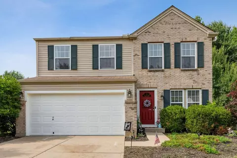56 Wooded Ridge Dr, Amelia, OH 45102