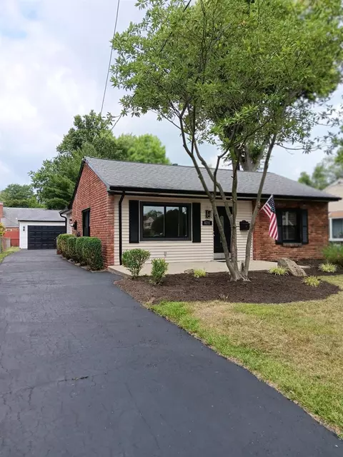 8355 Wexford Ave, Cincinnati, OH 45236